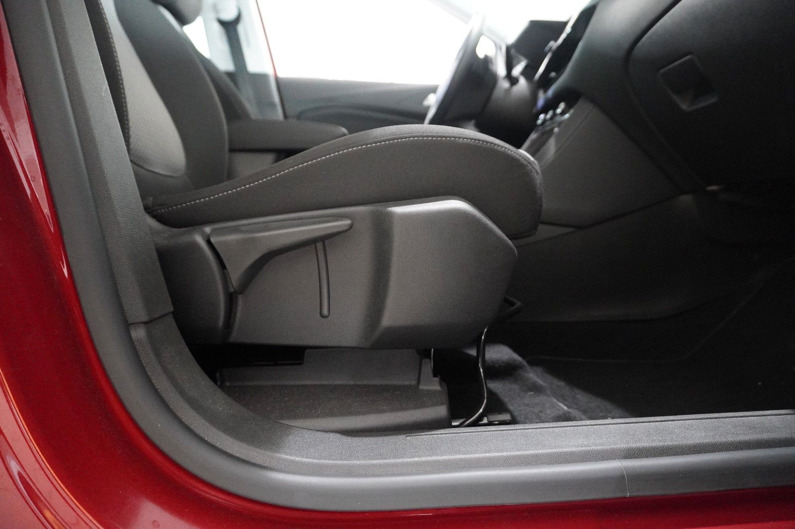 Fahrzeugabbildung Opel Grandland (X) 1.6T EDITION HYBRID NAVI/LED/VIRT.