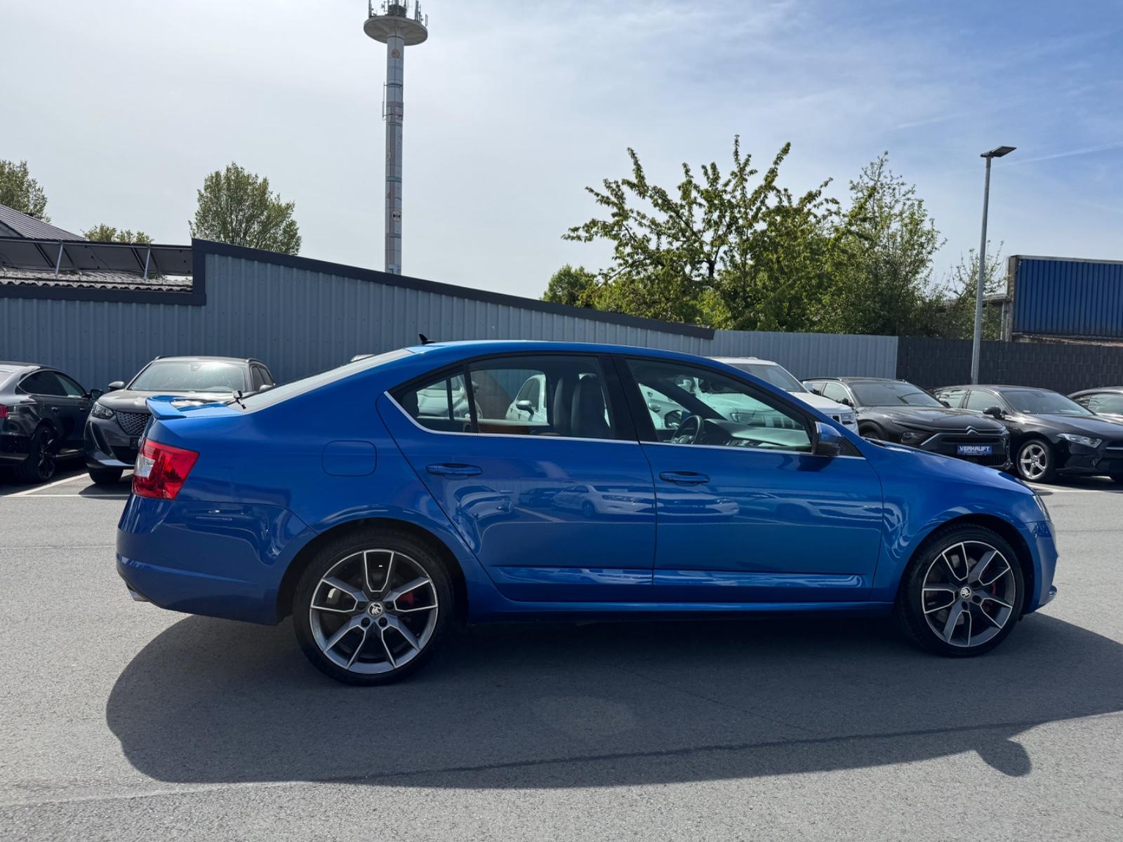 Skoda Octavia  *RS*DSG*TÜV NEU*TEMP*PANO*ACC*
