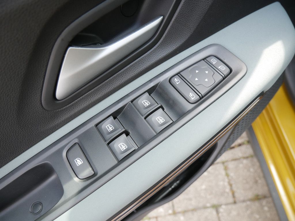 Fahrzeugabbildung Dacia Sandero Stepway Extreme TCe 110