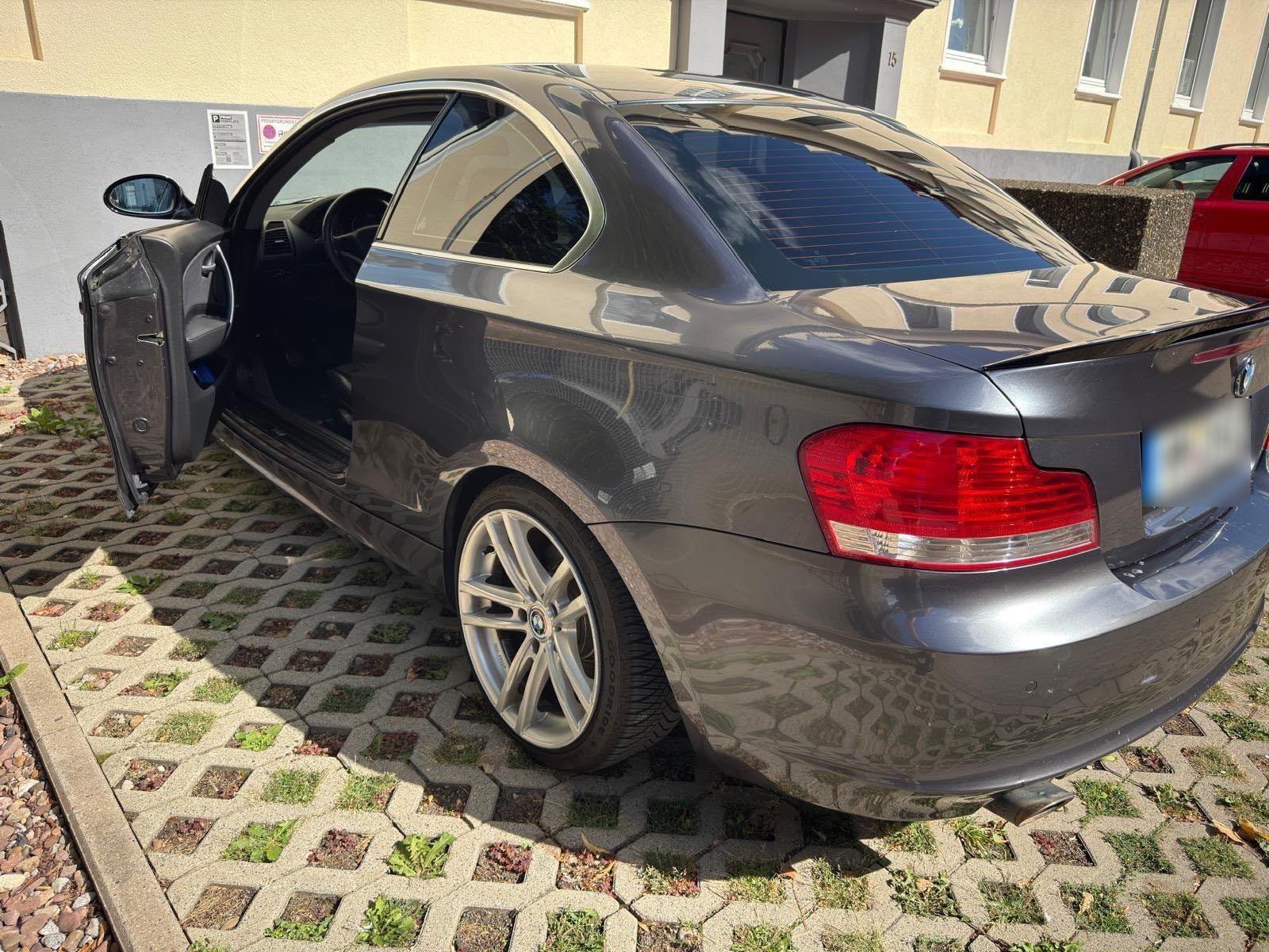 BMW 120