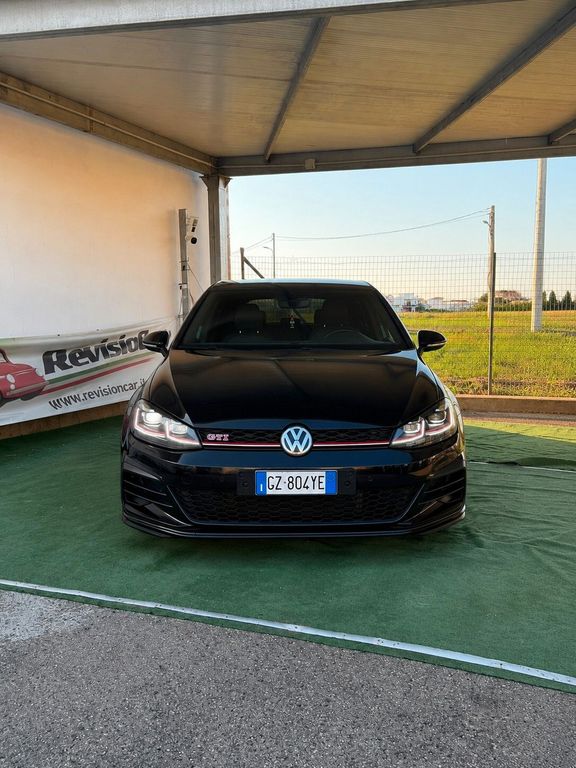 Image of Volkswagen Golf