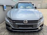 Volkswagen Arteon R-Line 4Motion*PANO*HED-UP*VIRTUELL*LED - gebrauchte Sportwagen