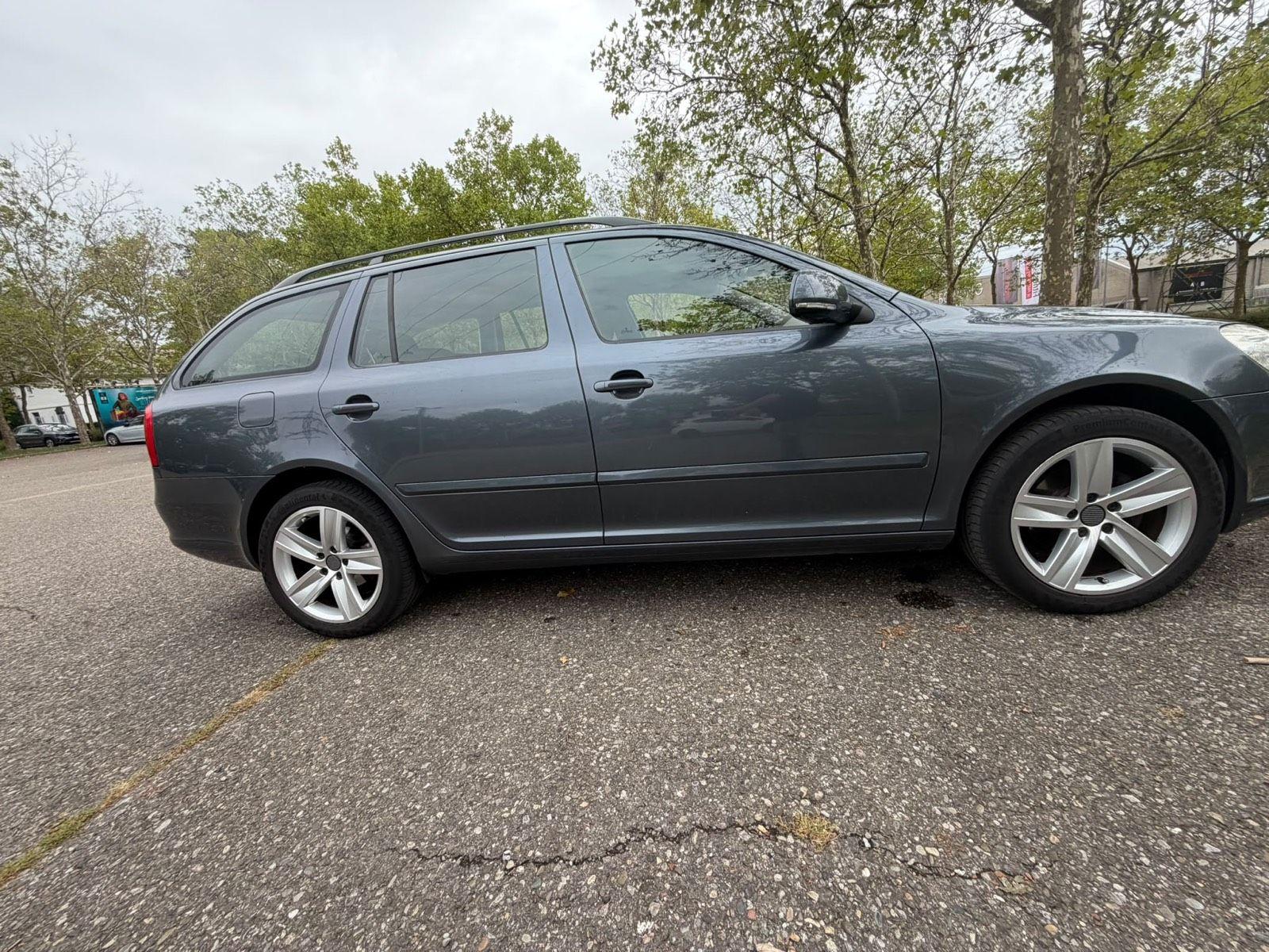 Skoda Octavia 2009 — photo 7