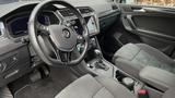 Volkswagen Tiguan 2.0 TDI DSG Highline; AHK; Matrix LED - Volkswagen Tiguan mit Diesel-Antrieb: Silber, mit Klimaanlage