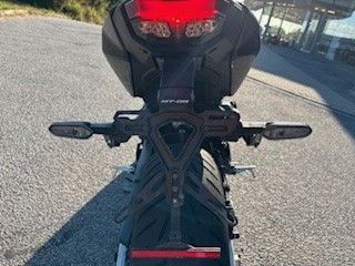 Fahrzeugabbildung Yamaha MT 09 SP Erstbesitzer! Viel Zubehör!