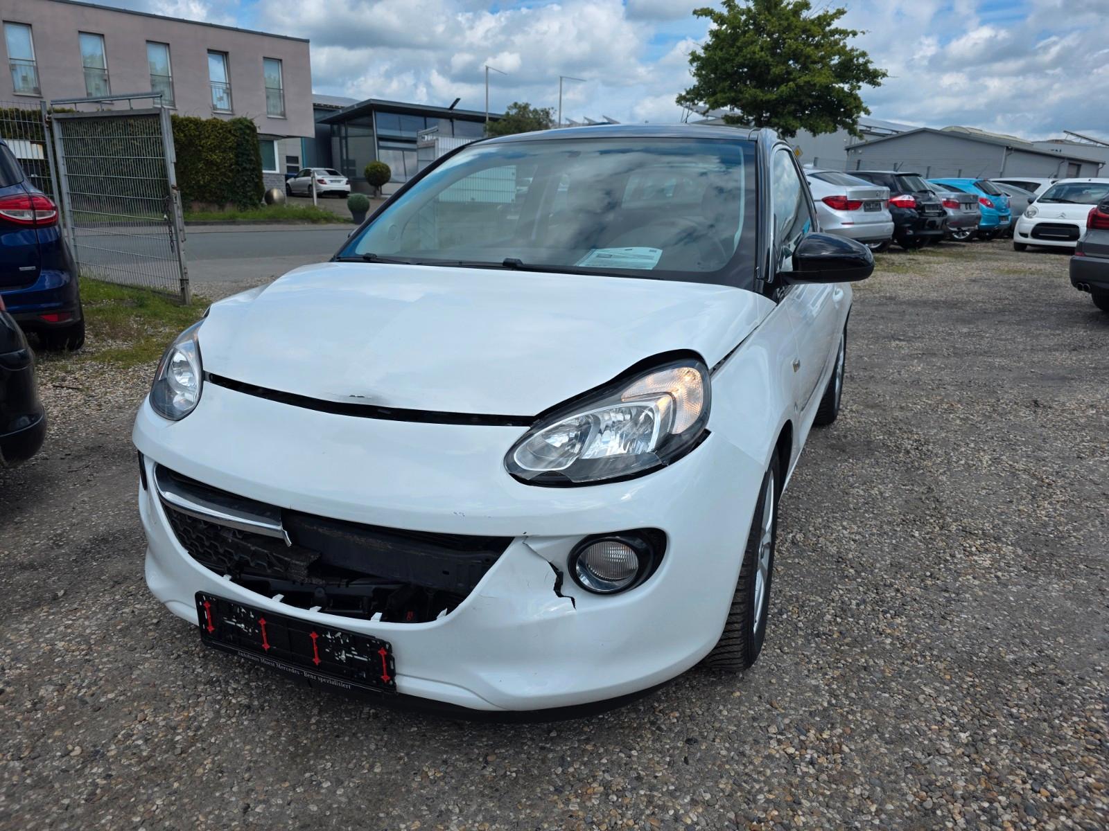 Opel Adam Jam 1.4 Unfall