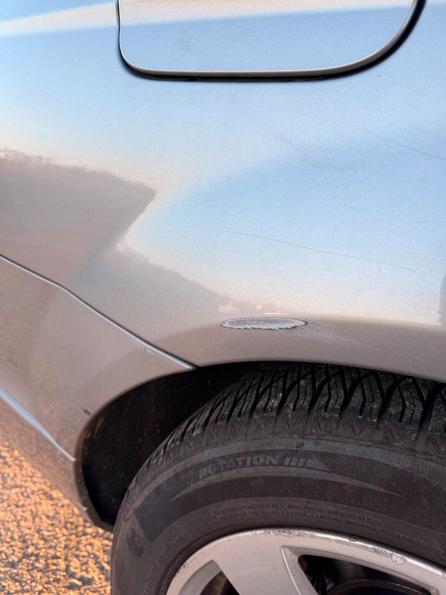 Mercedes-Benz C200 2010 — photo 10