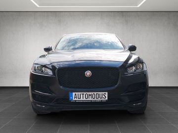 Jaguar F-Pace - 7