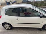 Renault Twingo Dynamique 1.2 LEV 16V 75 eco2 Dynamique - Renault Twingo: 1.2