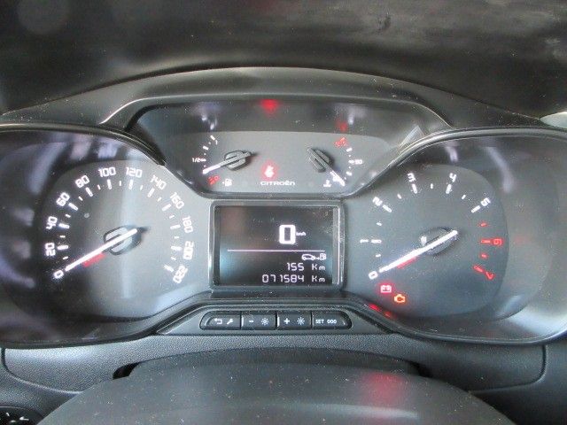 Fahrzeugabbildung Citroën C3 Feel 1.2T PDC/KLIMA/TEMPOMAT