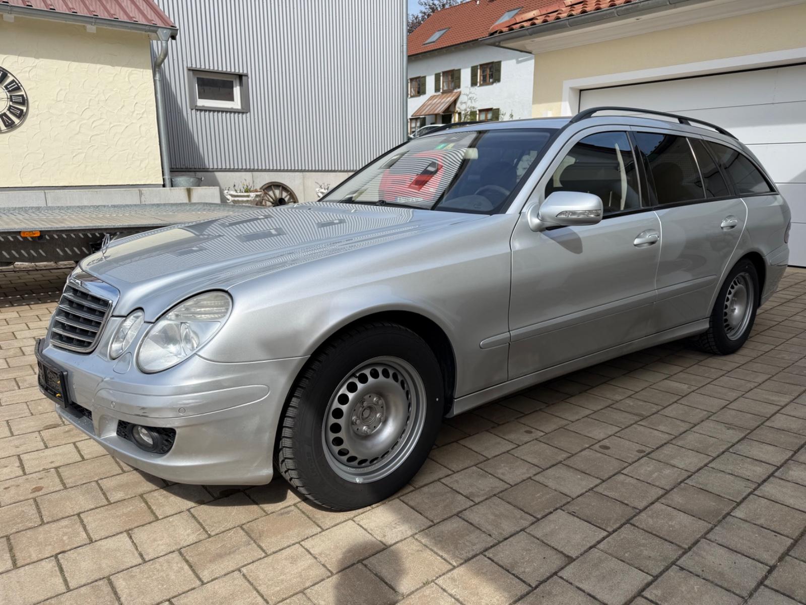 Mercedes-Benz E 320 CDI 4MATIC T CLASSIC Xenon AHK Aut. SHZ