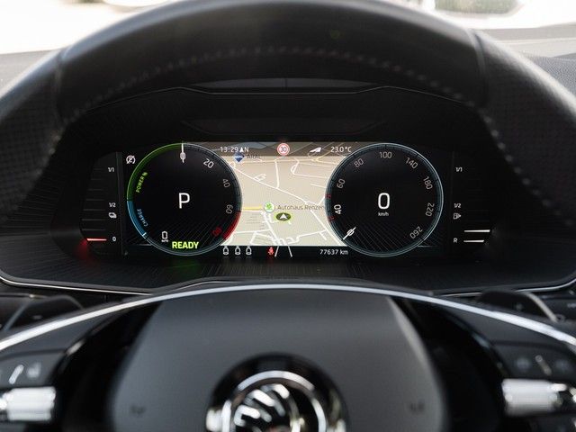 Superb Combi 1.4 iV Sportline DSG AHK+MATRIX+360