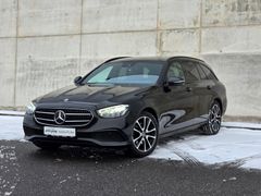 MERCEDES-BENZ E300 d 4Matic T-Modell Avantgarde Night MBUX AHK