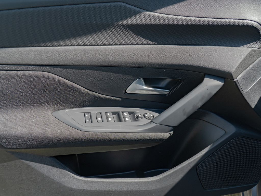 Peugeot 308 - Bild 10