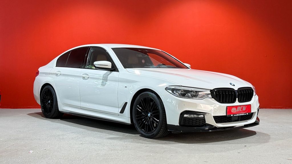 Image of BMW 530