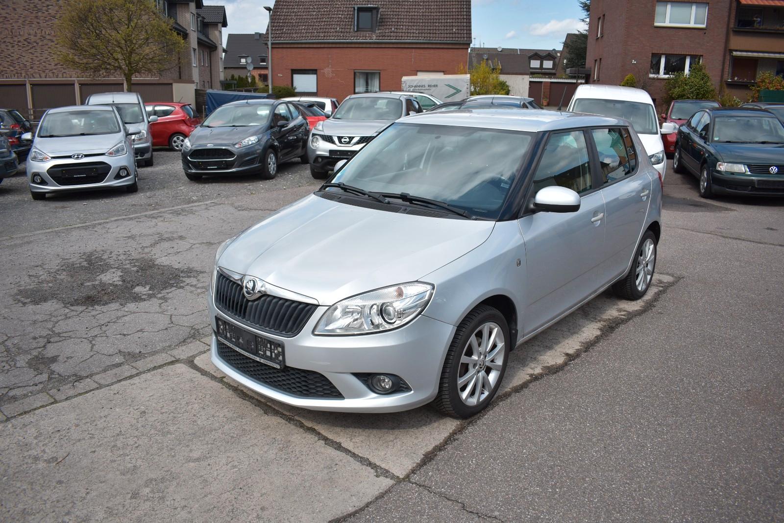 Skoda Fabia Best of*Klimaautomatik*PDC*TEMP*ALU*AUX*CD