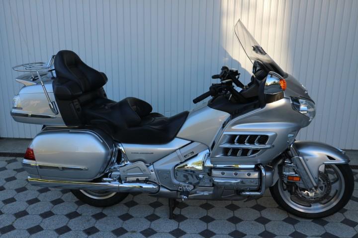 Honda GL1800 Goldwing 