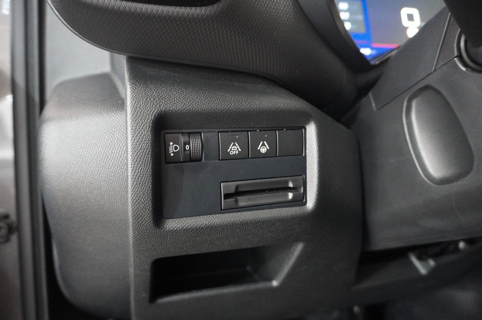 Fahrzeugabbildung Citroën C5 Aircross 1.2T SHINE EAT-8 NAVI/LED/KAMERA/SH