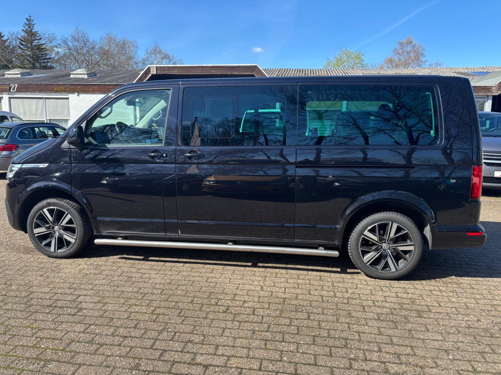 Volkswagen T6.1 Multivan 150PS DSG LR lang LED Virtual AHK