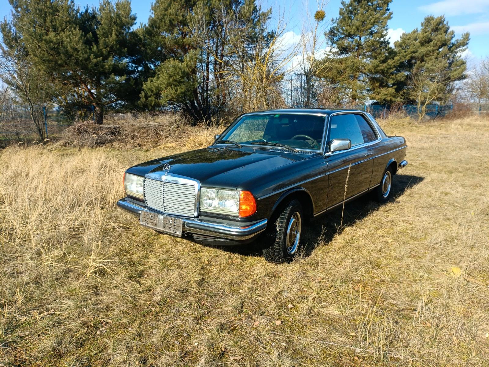 Mercedes-Benz 280CE W123 Coupe Autom. Oldtimer