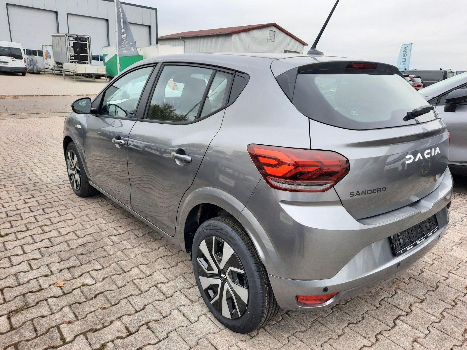 Dacia Sandero - Bild 6