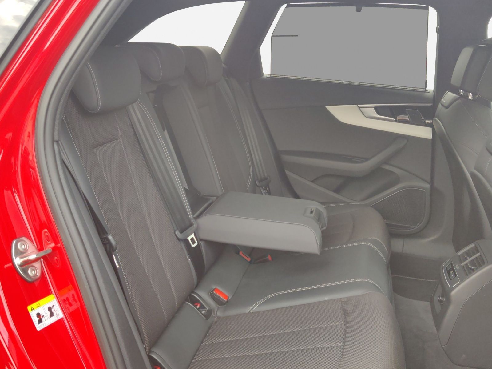 Audi A4 - Bild 16