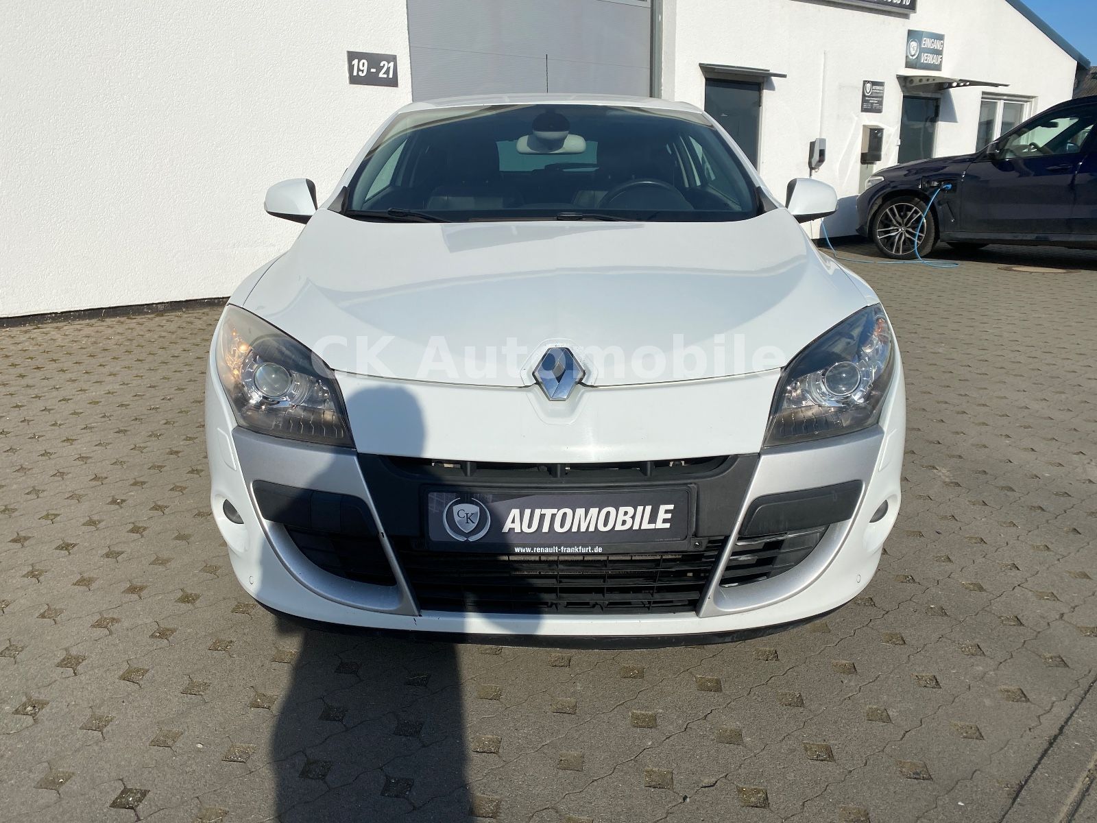 Fahrzeugabbildung Renault Megane III Coupe Luxe 2.0 Turbo/Bi-Xenon/PDC