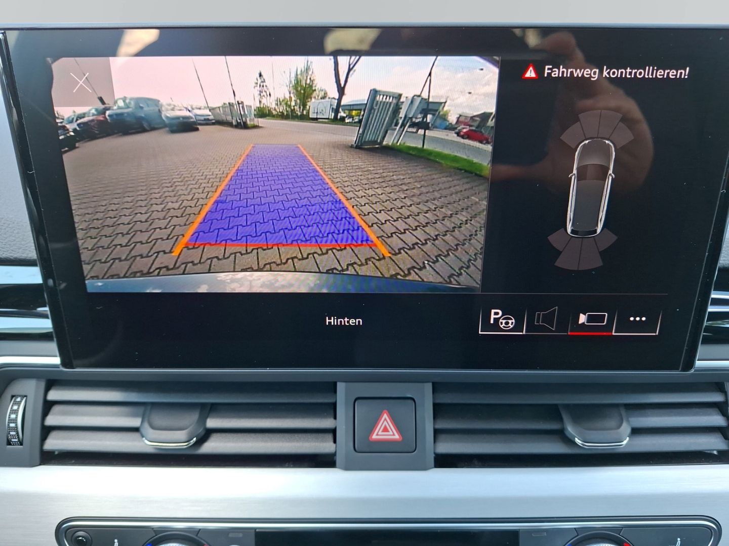A4 Avant 40 TFSI quattro S line *AHK*Panorama*