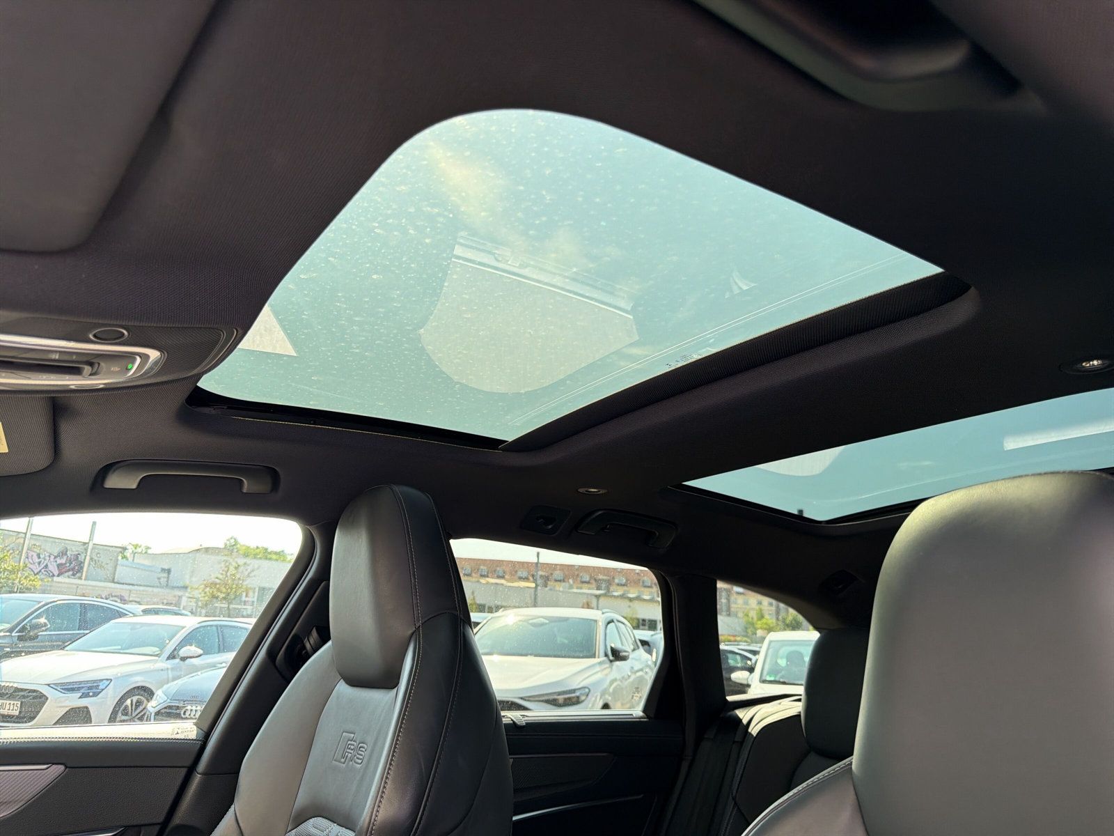 Audi RS6 Avant MATTLACK DYNAMIK+ KERAMIK 305KM/H PANO foto 17