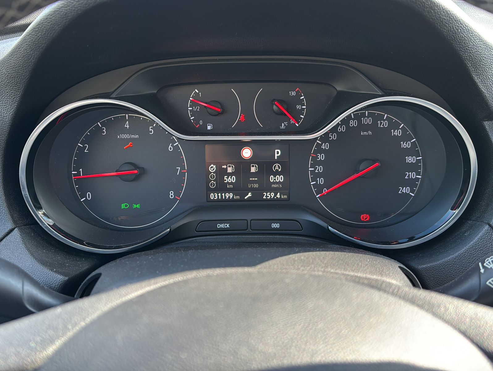 Fahrzeugabbildung Opel Grandland Elegance