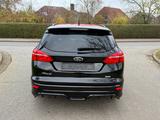 Ford Focus ST-Line Black  *Zahnriemen neu* - Ford Focus: Kombi