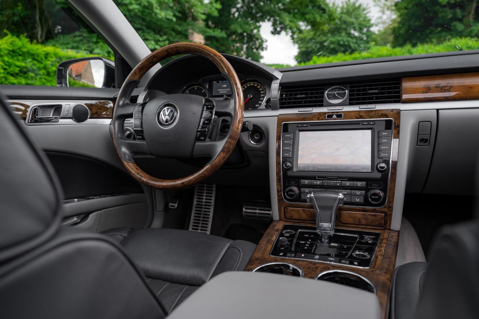 Volkswagen Phaeton V6 TDI 4Motion Lang 5-Sitzer 245PS