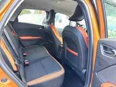 Fahrzeugabbildung Captur Intens 1.6 E-TECH Plug-in Hybrid Bose/gro