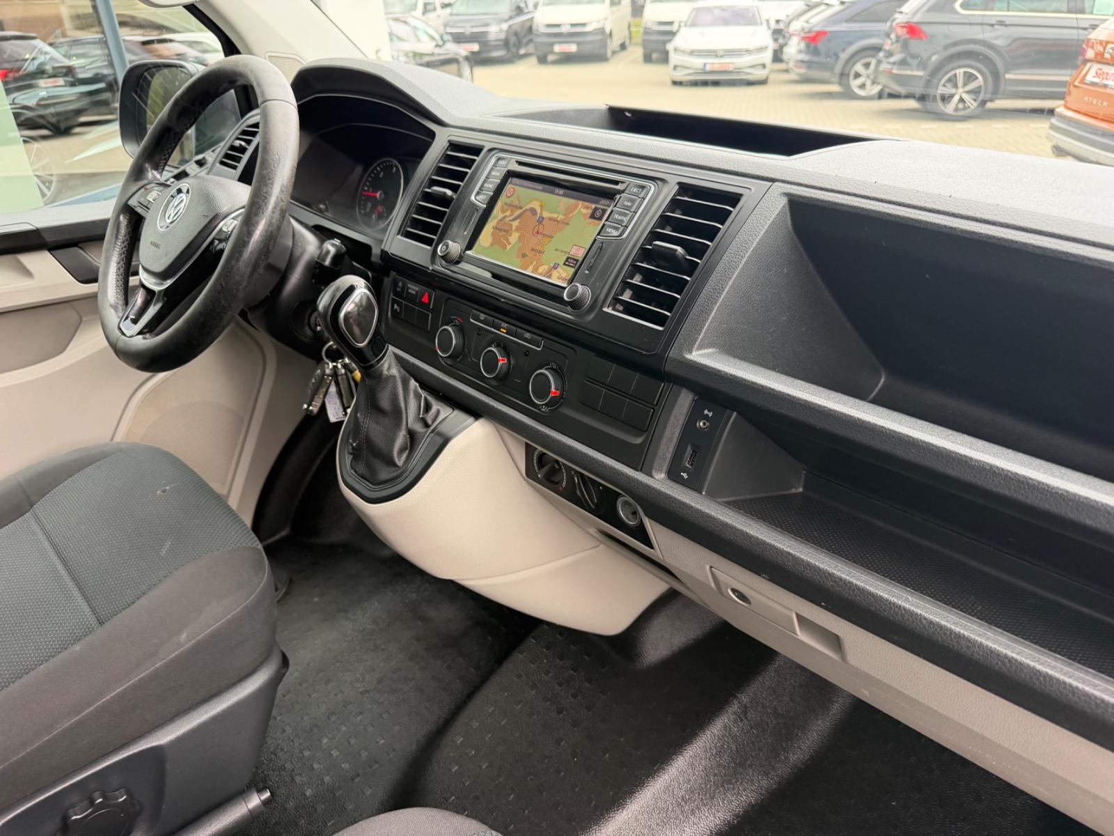 Volkswagen T6 Transporter 2.0 ZDI Kombi lang DSG 8-Sitzer