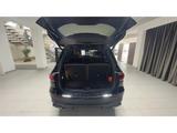Mercedes-Benz GLB 250 4M AMG Night 20"/Panorama/AHK/7.Sitz/Tot - Mercedes GLB 250 mit Schiebedach