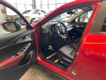Mazda CX-3 Sports-Line AWD *HEAD-UP*LED*KAMERA*TEMP*