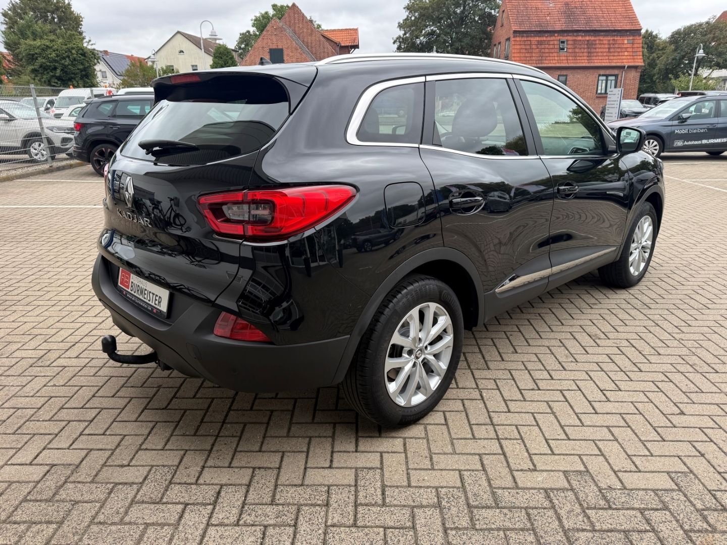 Fahrzeugabbildung Renault Kadjar Experience AHK CarPlay Temp klima Keyless