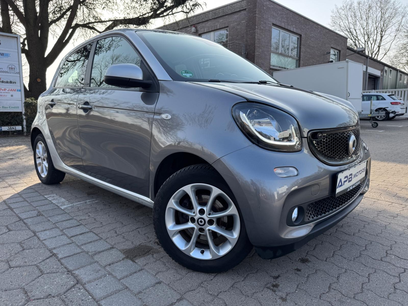 Smart ForFour 52kW DCT PASSION SITZHZG. PDC SOUND ALU
