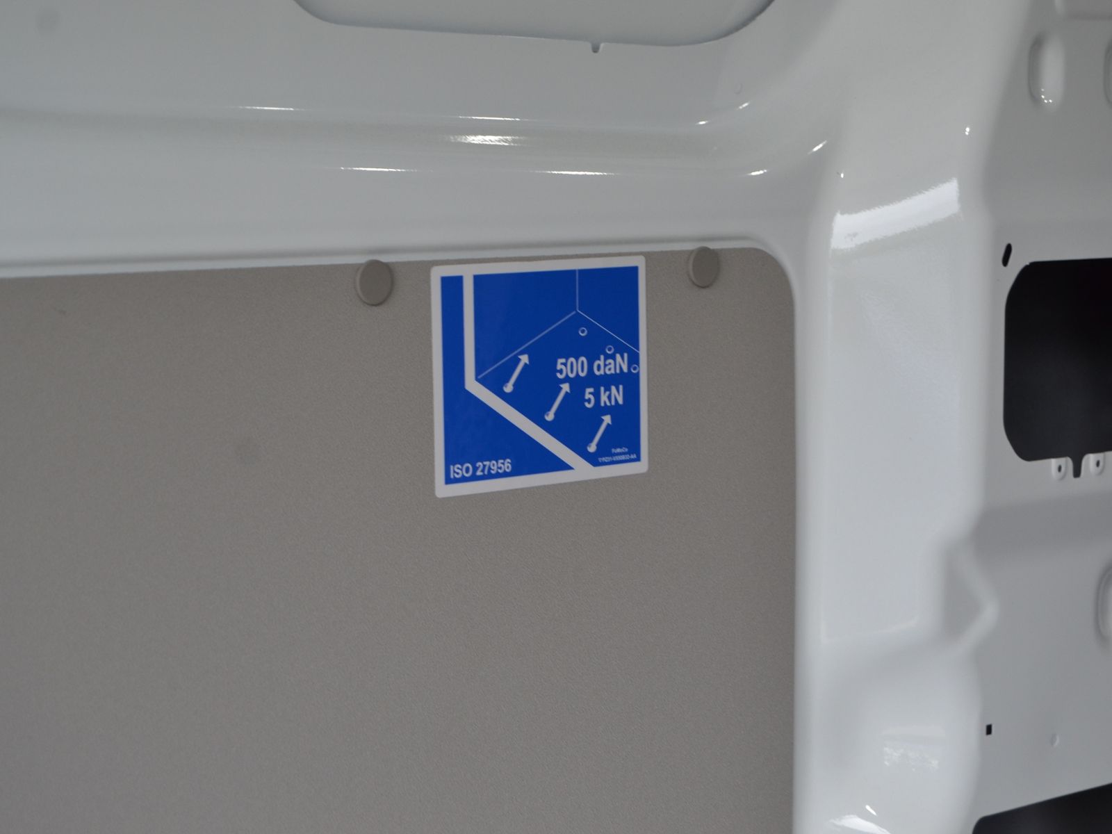 T7 Transporter Kasten 2.0 TDI 150 PS EXTERIEUR/A