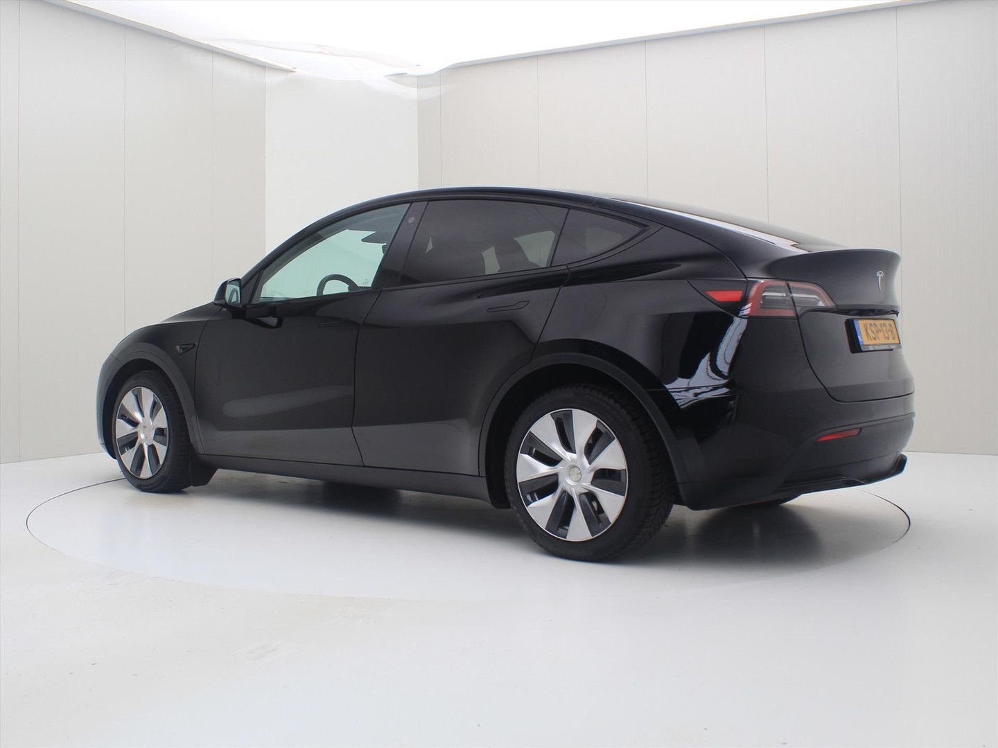 Tesla Model Y Long Range AWD 75kWh 351pk 93.8% SoH [ A imagem 3