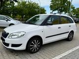 Skoda Fabia Combi 1.4l, 8-fachBereift,Anhängerkupplung - Skoda Fabia Gebrauchtwagen in Mönchengladbach