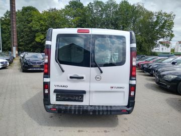 Opel Vivaro - 4