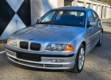 صورة مصغرة 15 لـ 2000 BMW 330