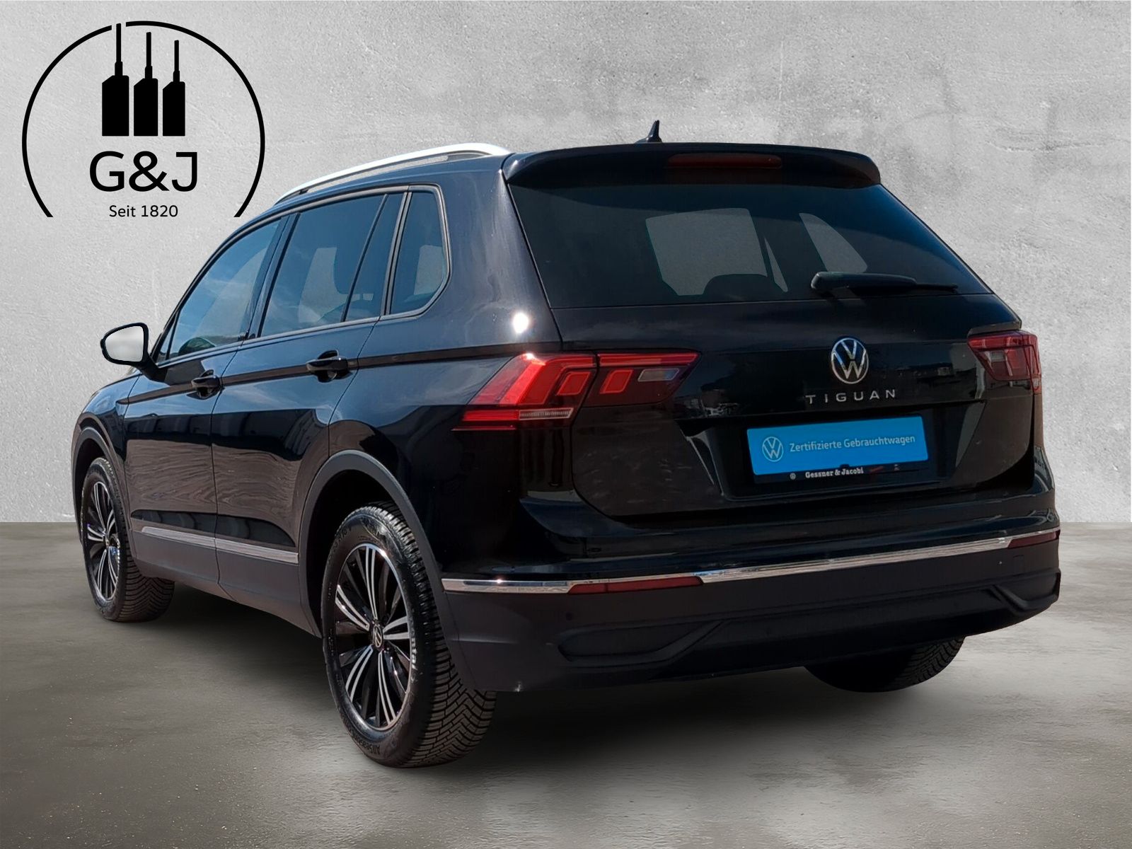 Fahrzeugabbildung Volkswagen Tiguan Active 1.5 TSI DSG App-Connect LED
