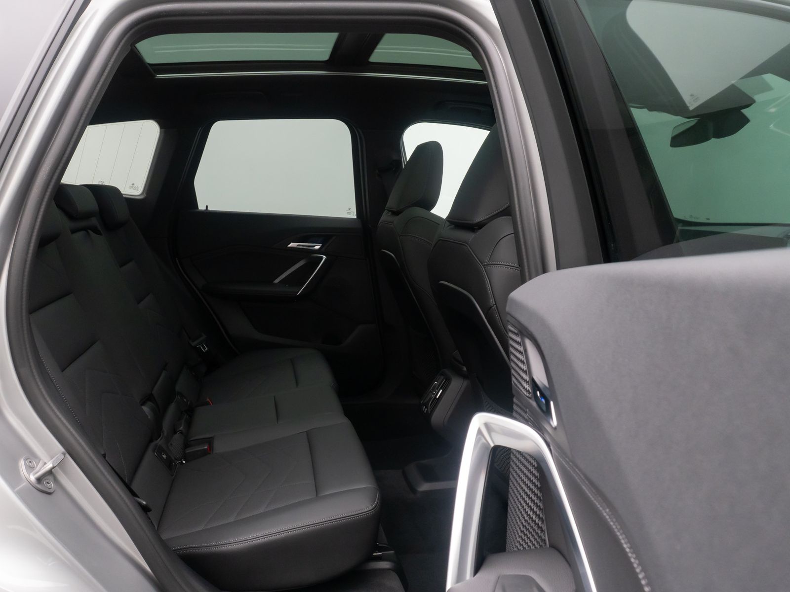 Fahrzeugabbildung BMW X1 sD18d M Sport Panorama Kamera DAB Komfort
