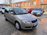 Skoda Roomster Style Plus Edition*1.Hd*Automatik*HUNEU - Skoda Roomster: Limousine