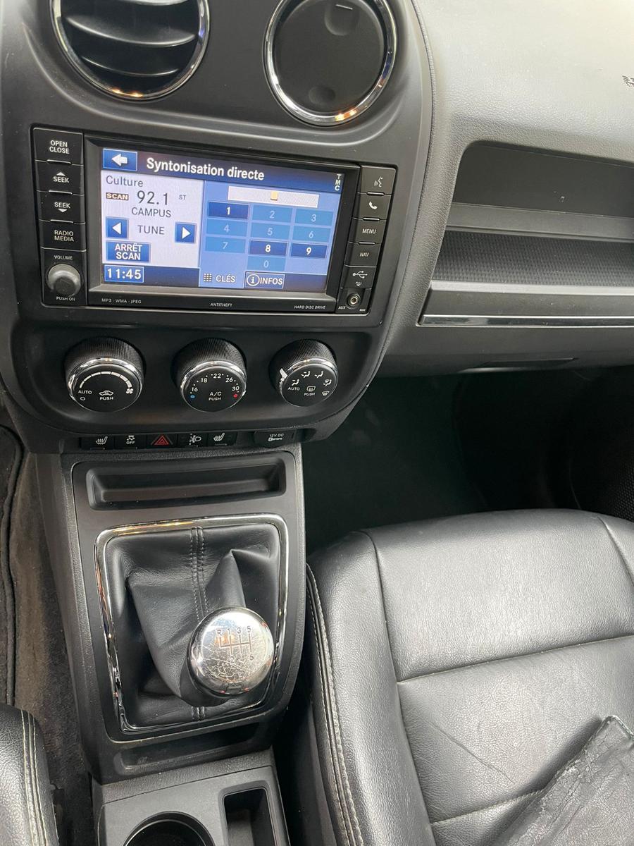Jeep Compass 2012 — engine 2.143 cm³, 163 HP (120kW)