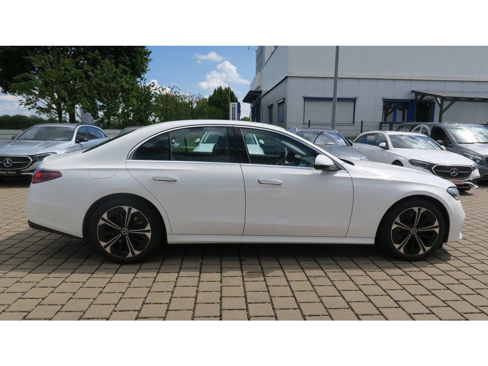 Mercedes-Benz E 300 de 4M Avantgarde Technik-Paket AHK Sitzkli foto 5