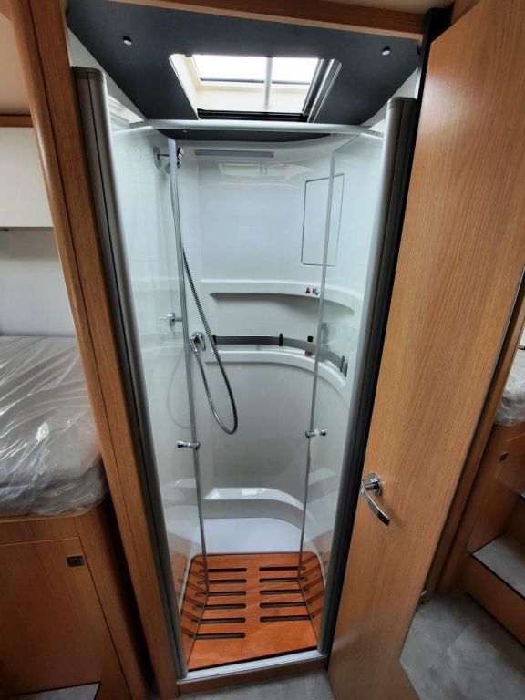 Fahrzeugabbildung HYMER / ERIBA / HYMERCAR B-Klasse ML T 780 BlackLine Verfüg./Sparen Sie 7