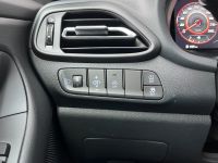 Hyundai i30 Kombi 1.6 T-GDI DCT Edition LED KAM 5JGAR bei Autohaus Landmann & Maier OHG